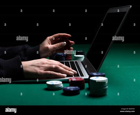 Laptops for Playing Online Poker .